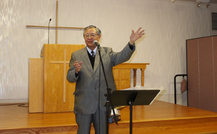 環聖創辦人容保羅牧師紐約推廣《新譯本》