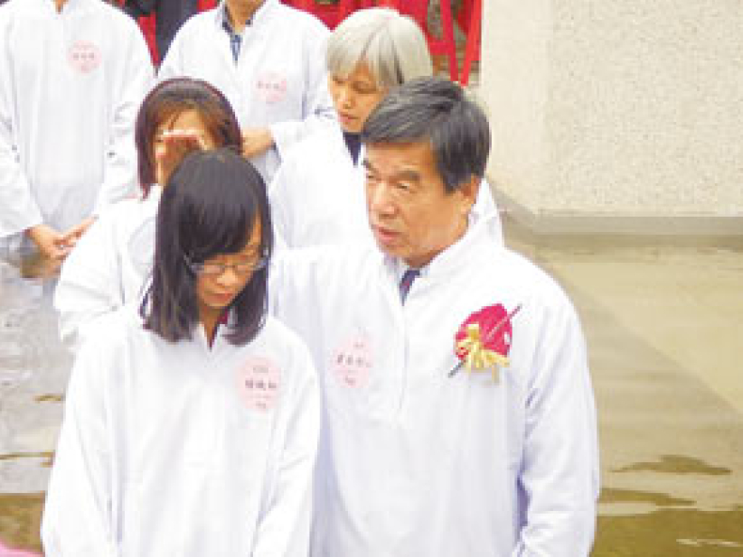 曹永杉見證:從前佛門大弟子 今天基督傳道人