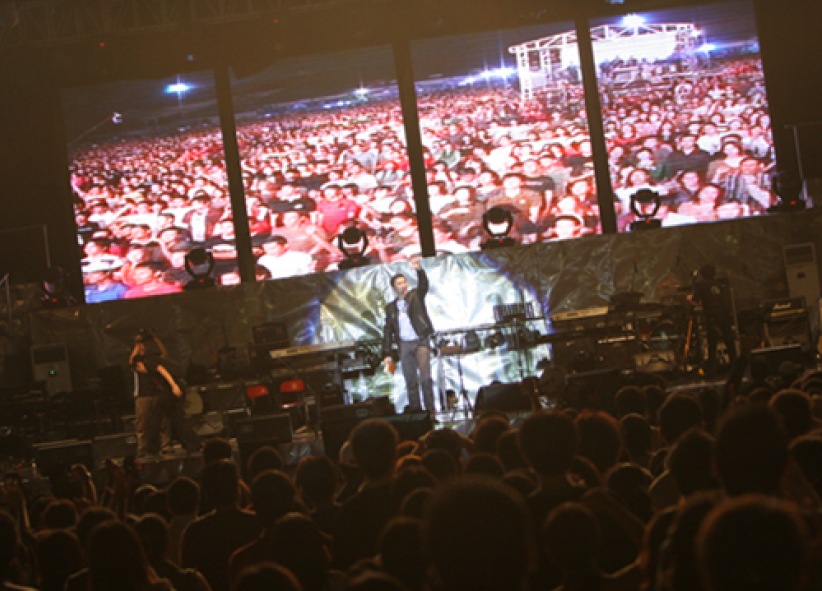 印尼華人演唱佈道 上千年青人受洗