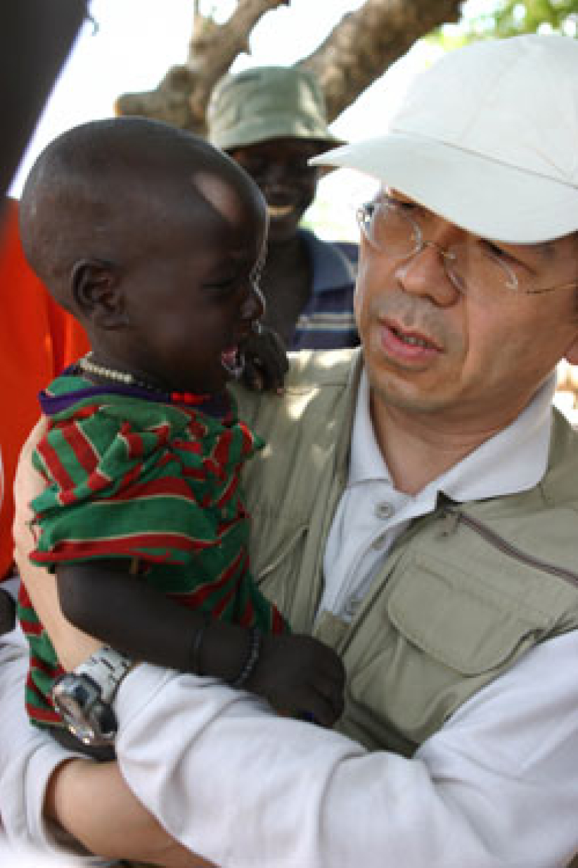 非洲為何貧困?非洲為什麼會有屬靈的大復興?——台灣世界展望會會長專訪