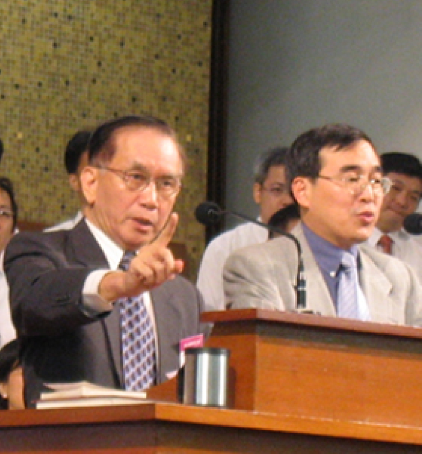 第二晚奋兴会 • 卢家駇牧师激励信徒做「教会拥趸」