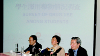 香港吸毒青年竟表示海洛英來自父母