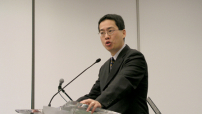 鮑維均博士教導信徒查考聖經之法