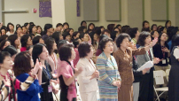 千名姊妹向神呼求 燃亮生命為神國奔跑