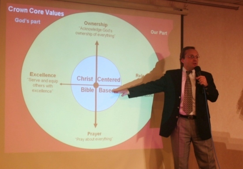 冠冕財務事工進入香港 教導信徒真道理財