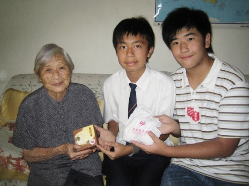 救世軍提早派月餅 呼籲市民支持捐餅行動