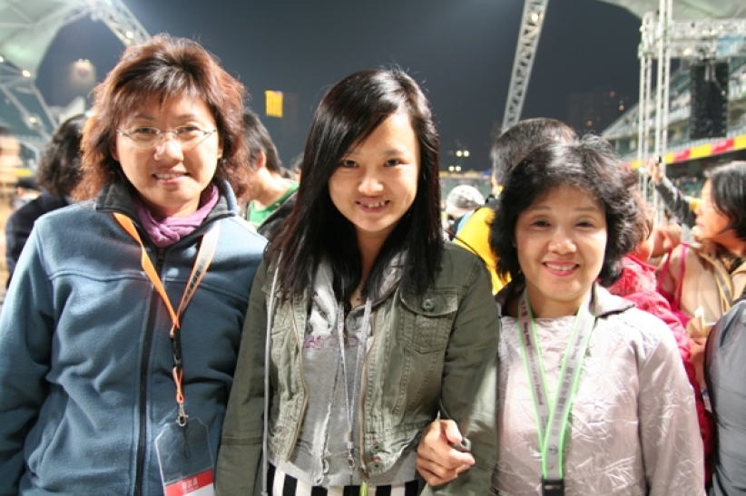 信主決志人士真情流露 認罪悔改