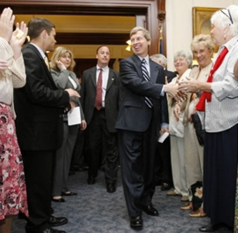 美再添一州認可同志民事結合 教會人士表憂心