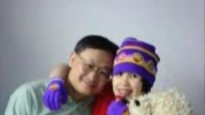 溫偉耀語寄愛女:妳是我生命中的小石塊