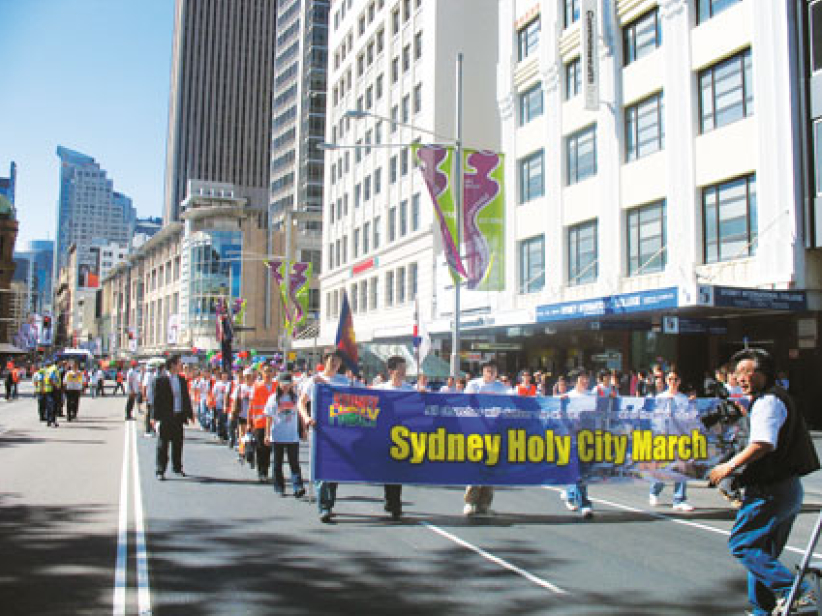 Holy City 悉尼大游行