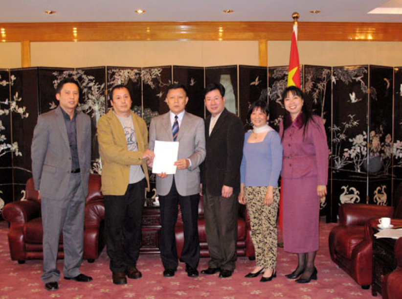 美国文更新云南山区扶贫兴建学校 