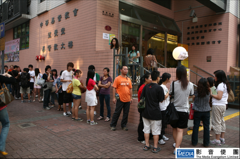 音樂人名人勉勵會考生 分享靠神反敗為勝之經歷