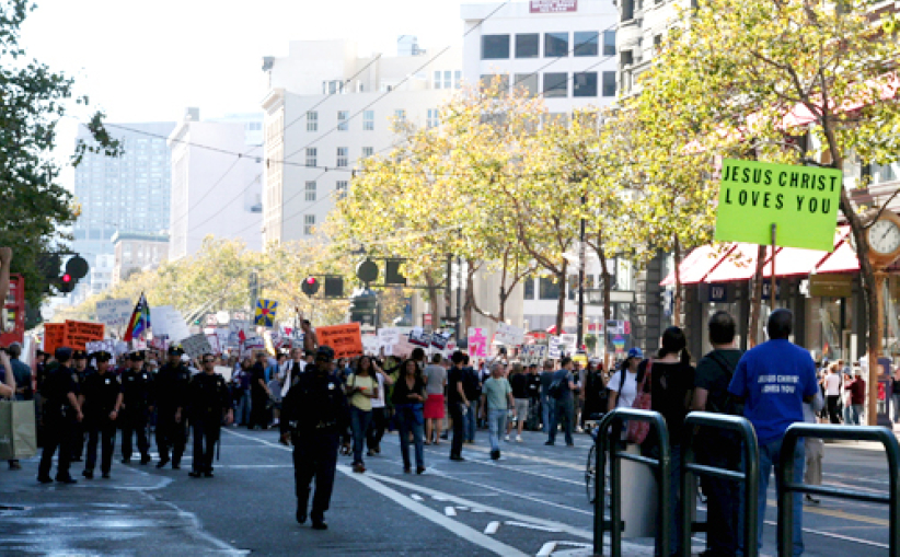 反八號提案運動仍然在全美各地持續