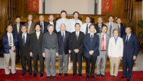 華聯會新一屆執董出爐 胡明添牧師續任主席