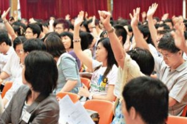 調查顯示七成人贊成校園驗毒立法