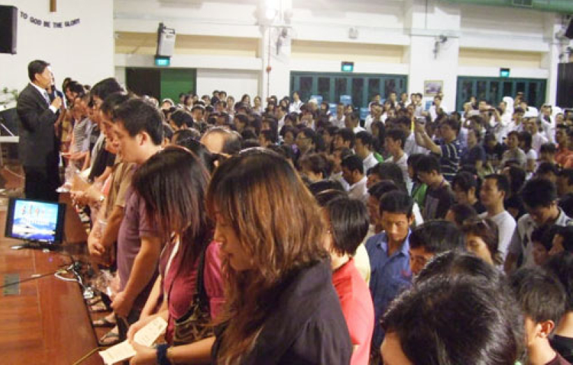 張伯笠牧師新加坡事工豐收 四年領三千中國移民歸主