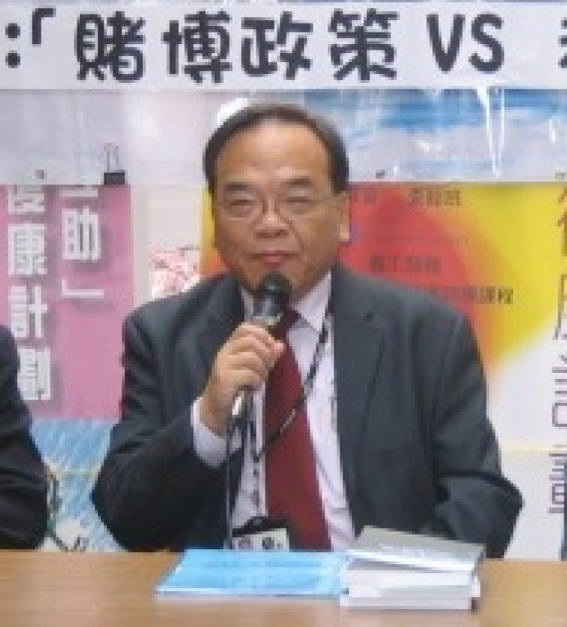 问题赌徒复康中心总监潘仁智 安息主怀