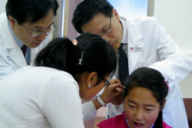 結集愛的力量 斗格走出死亡關