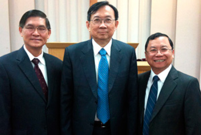 張慕暟牧師赴美主講研經會 講述生命果子