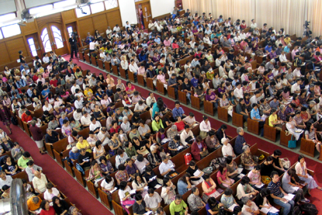 港九研經會首兩天11,864人次 出席