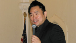 張漢林牧師：從東南亞紅歌星到福音歌手