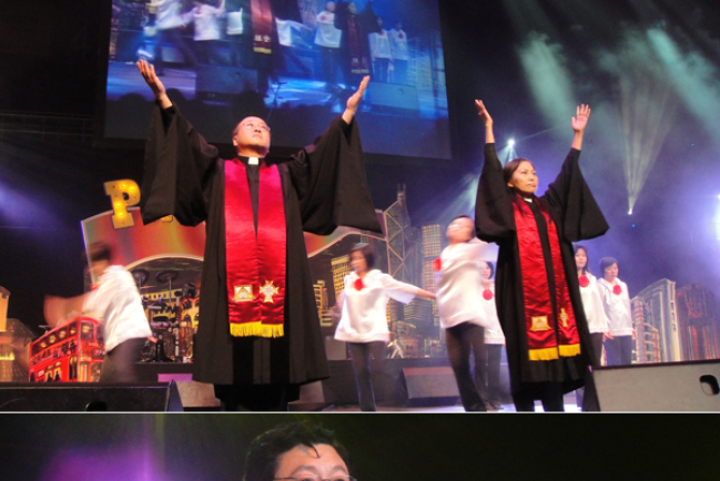 Pastor Win牧師歡慶 歌舞藝壓倒萬聖節氣氛