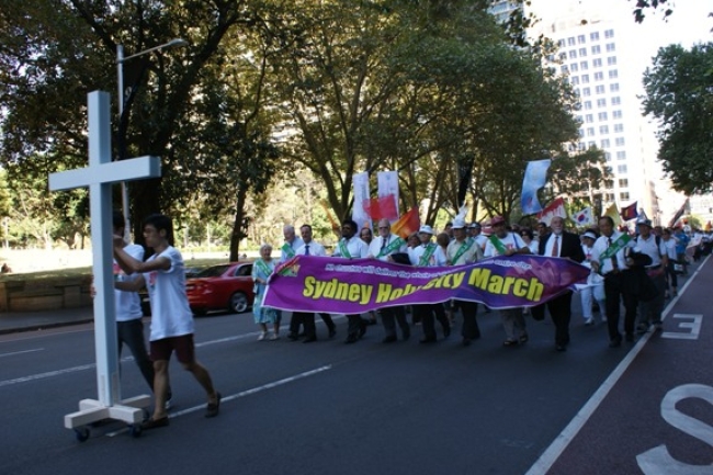 澳洲聖城大遊行 基督徒不分種族同抗敗壞風