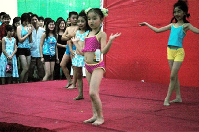 讓孩子打扮性感﹖性治療師籲父母小心選擇