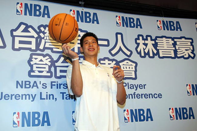 NBA球星林書豪返台暢談籃球夢