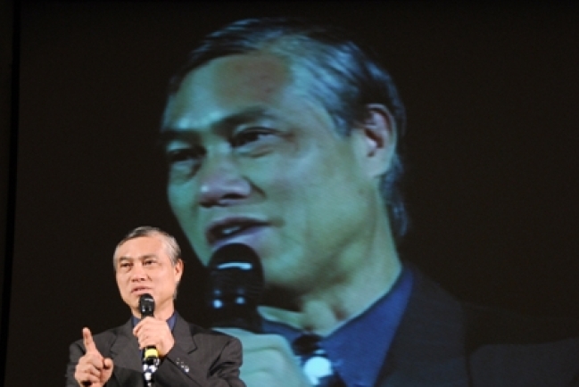 蘇穎智牧師：生病也可以很幸福﹖！