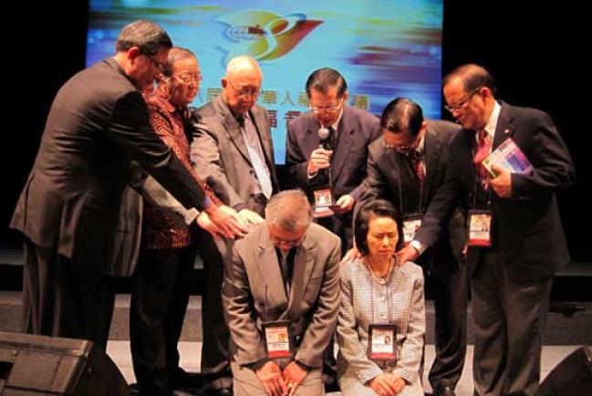 華福大會閉幕 新總幹事陳世欽牧師就職