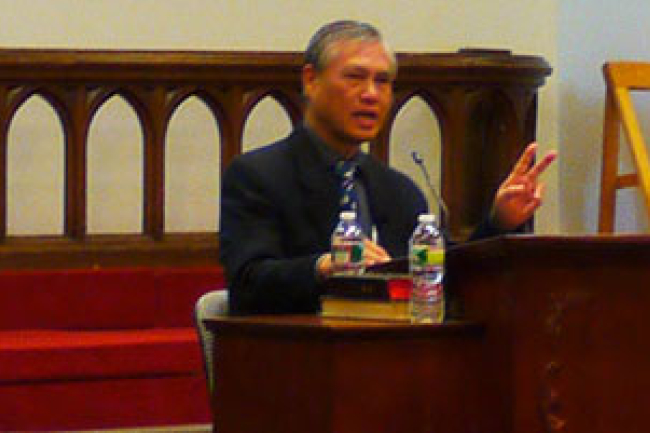 蘇穎智牧師：福音與福利是傳道的兩條腿