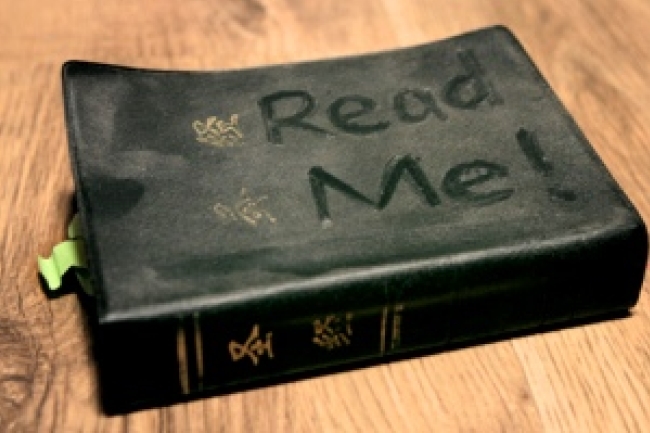 《聖經》不封塵 英機構送iPad鼓勵傳經