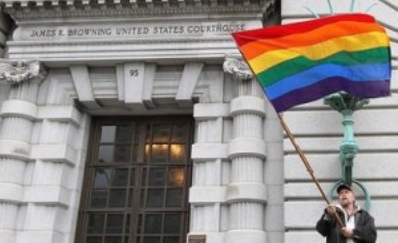 国际企业向同性运动倾斜 星巴克微软Nike榜上有名