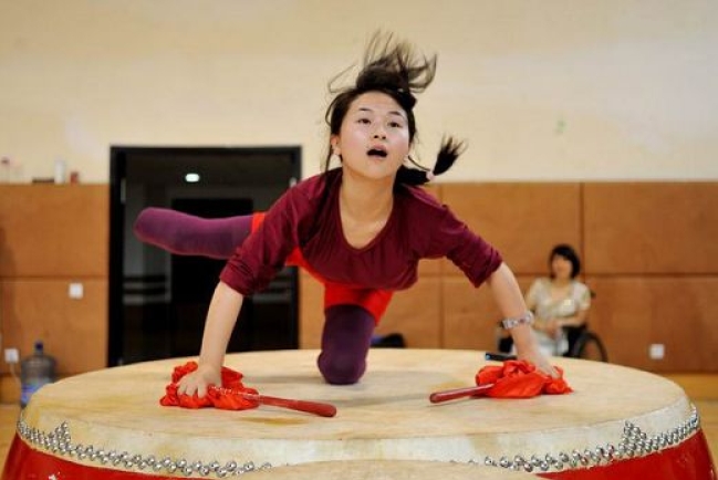 512倖存鼓舞中國 廖智苦難化祝福的見證