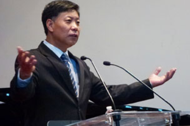 前「六四」領袖張伯笠為神作工 暢談紐約植堂夢