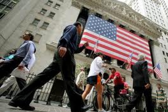 朱易：當前經濟困境怪罪誰？