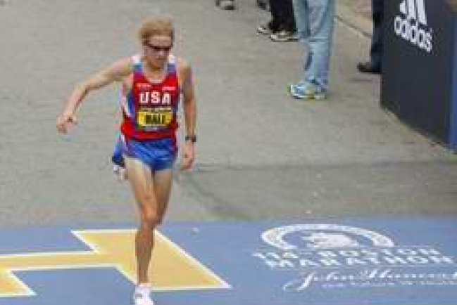 美國奧運長跑選手：以上帝為唯一教練