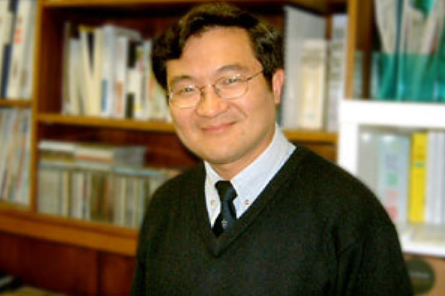 張路加牧師佈道會上談突破人生困境