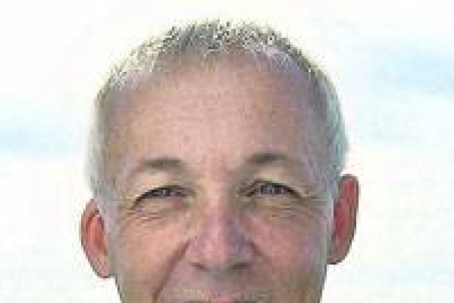 同性戀父親現身說法 孩子需要一父一母