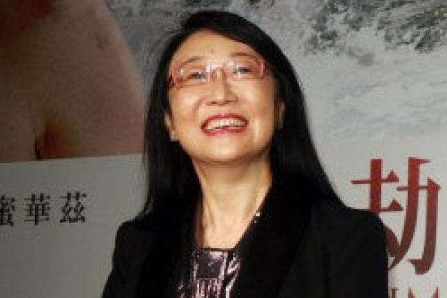 促亞太女性平權 王雪紅捐10萬平板電腦