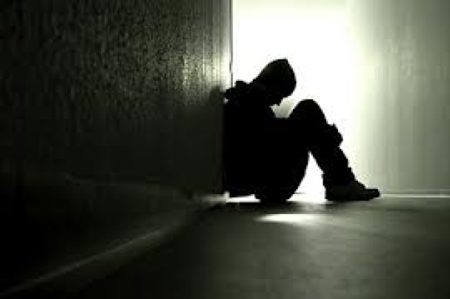 美中年人自殺率十年升28% 凸顯經濟衰退壓力