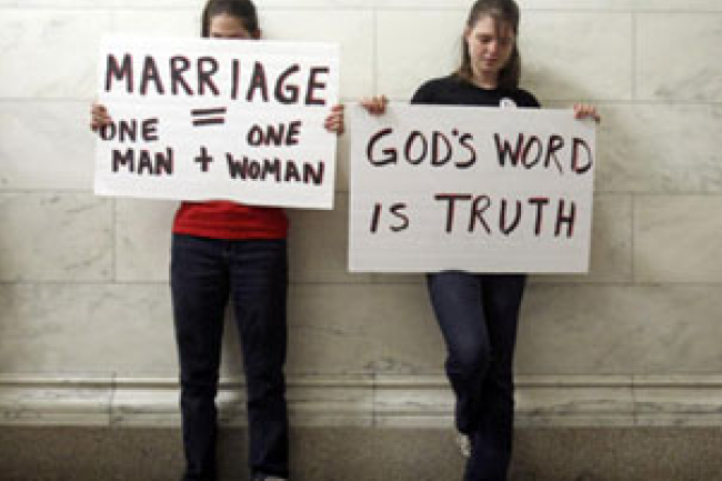 柯志明：同性戀「愛情」不可能完美