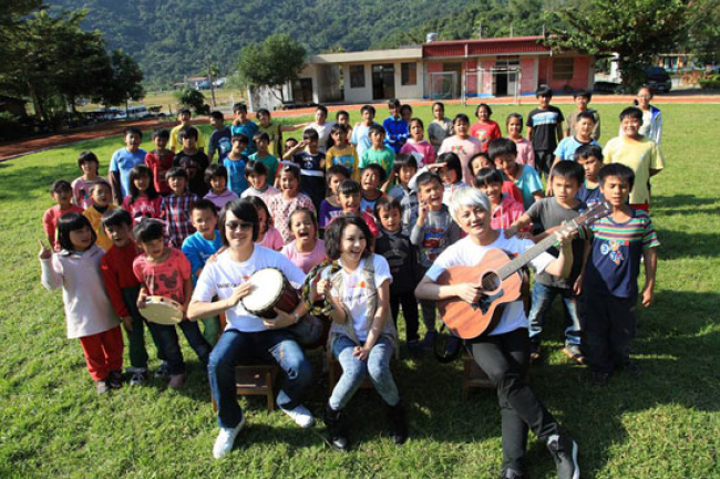 台展望會「Better Life」MV支持兒童助學