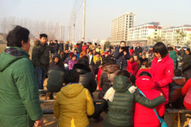 河南官方教會受壓基督徒被逼戶外敬拜