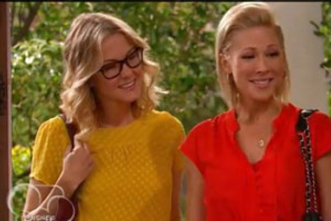 迪士尼影集首推同性戀伴侶角色 引發抗議