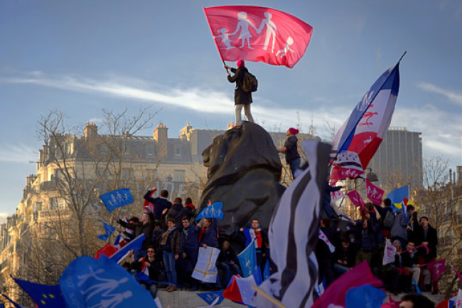 抗議同性婚姻 歐洲爆發大規模遊行示威