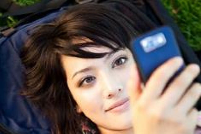 調查：Facebook女生渴「讚」傾向飲食失調