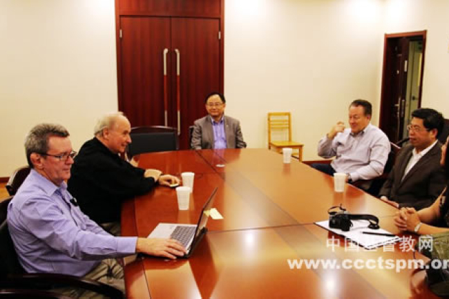 芝加哥大型教會代表訪江蘇基督教兩會