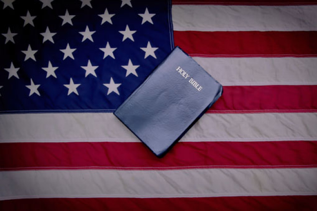 美知名基督教電臺脫口秀挨批 引發爭議